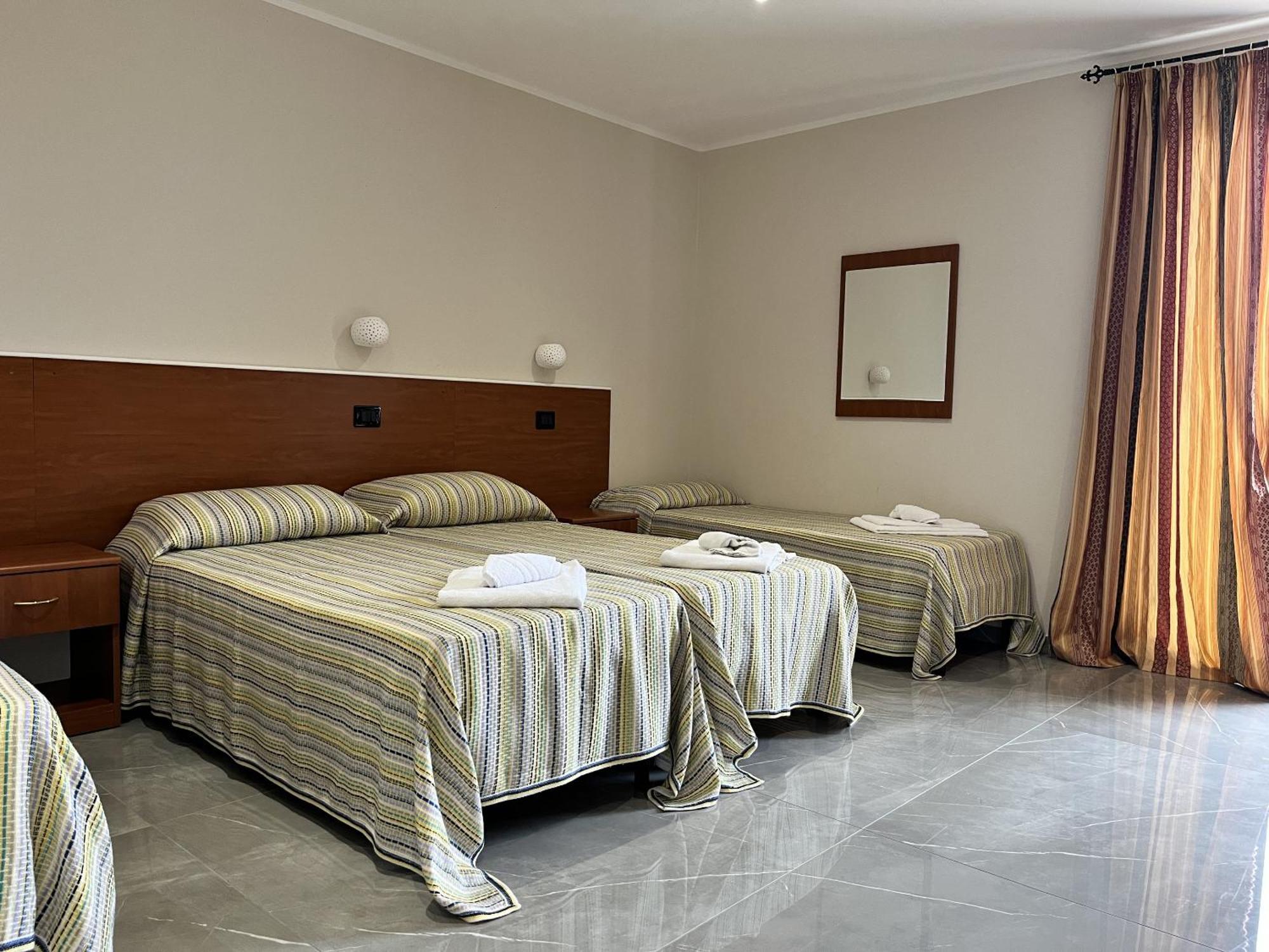 Park Hotel Casa Francesi Habitación foto